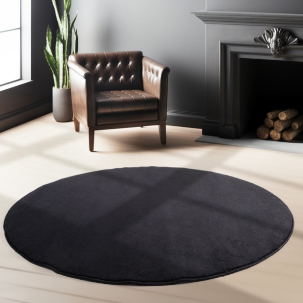 Stylish Black Microfiber Rug for Contemporary Spaces