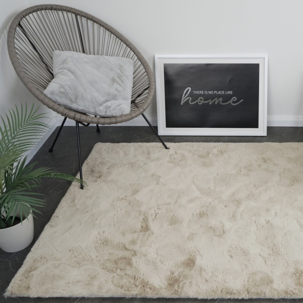 Super Soft Faux Rabbit Fur Beige Rug - Luxurious Home Decor