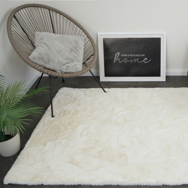 Hypoallergenic Faux Fur Ivory Area Rug | Warm Area Rugs For Any Room