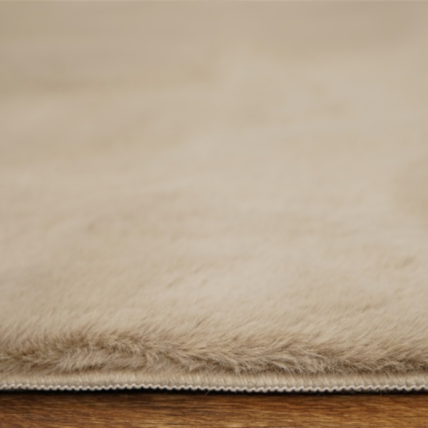 Eco-friendly Faux Fur Taupe Plush Rug - Soft and Comfortable