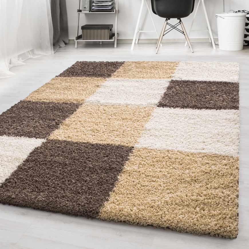 Life Shaggy Checkered Mocha Rug - carpetsrugs.ie