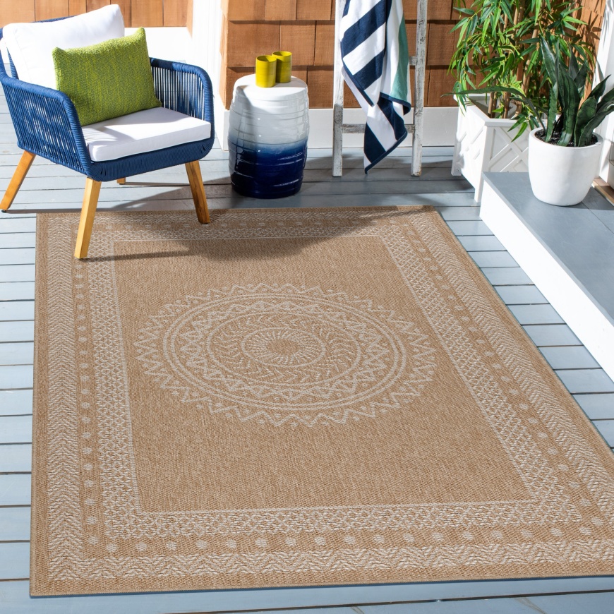 Outdoor Beige Flat Woven Rug with Medallion Design - Perfect for Indoor & Outdoor Use