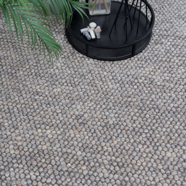 Handmade Taupe Wool Rug - Organic Hand-Woven Comfort